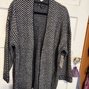 Black and White Chevron Cardigan NWT
